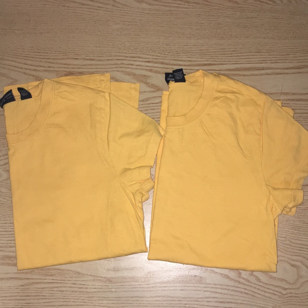 New Women’s Yellow -Orange T-Shirt Medium/Large
